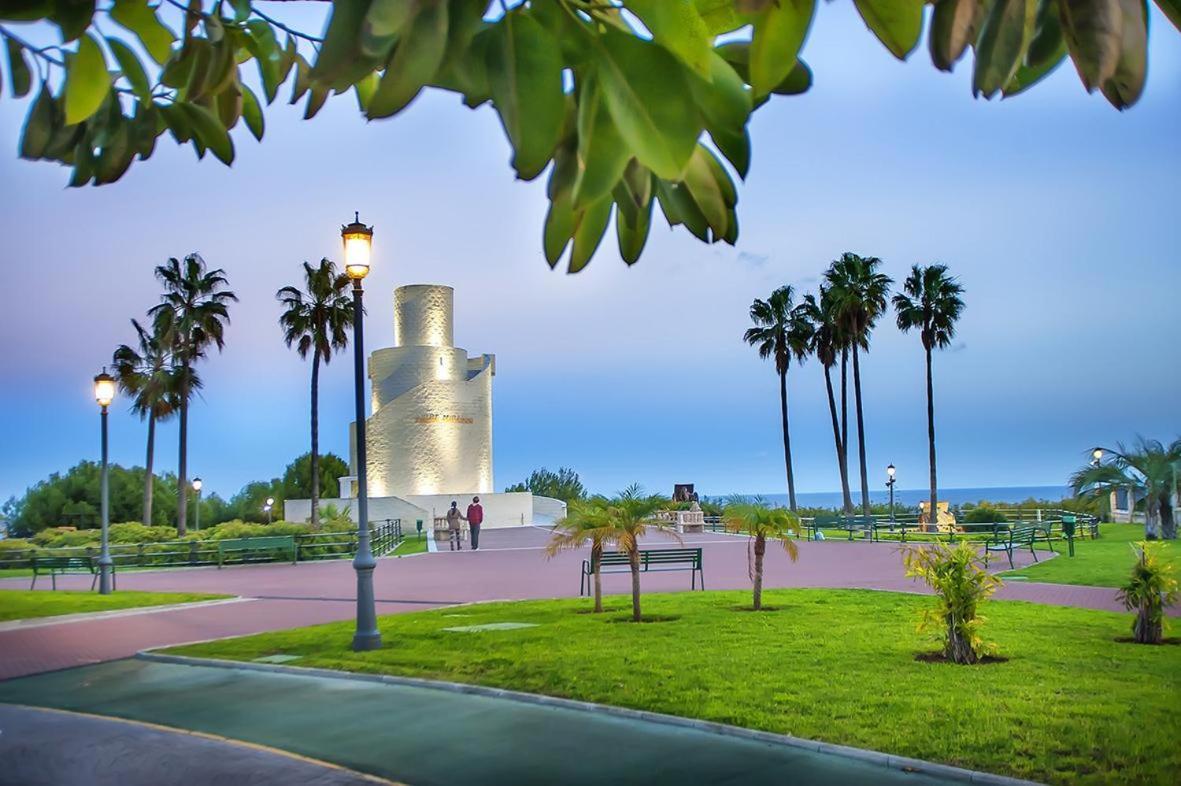 Luxury Carihuela Beach Torremolinos Ngoại thất bức ảnh