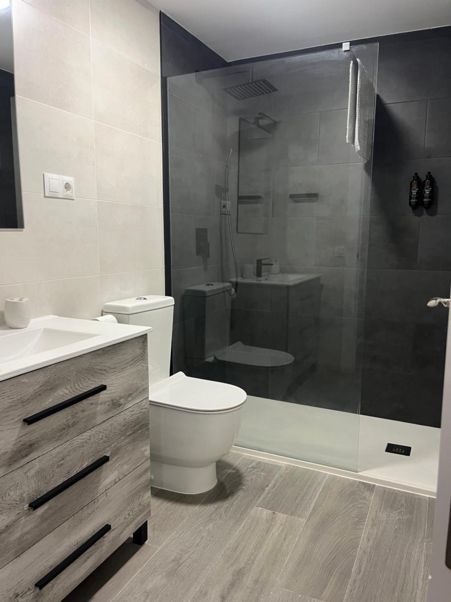 Luxury Carihuela Beach Torremolinos Ngoại thất bức ảnh