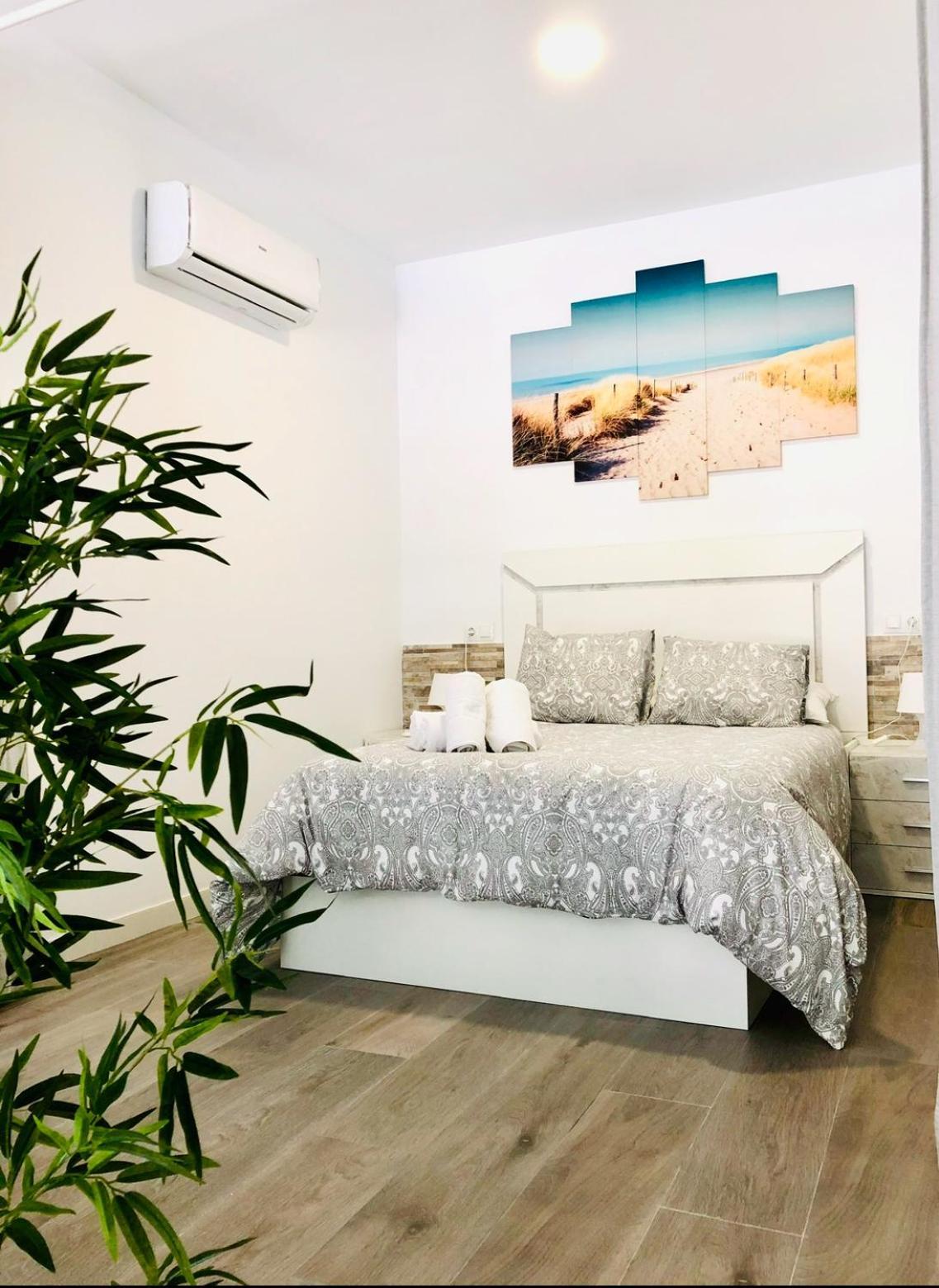 Luxury Carihuela Beach Torremolinos Ngoại thất bức ảnh
