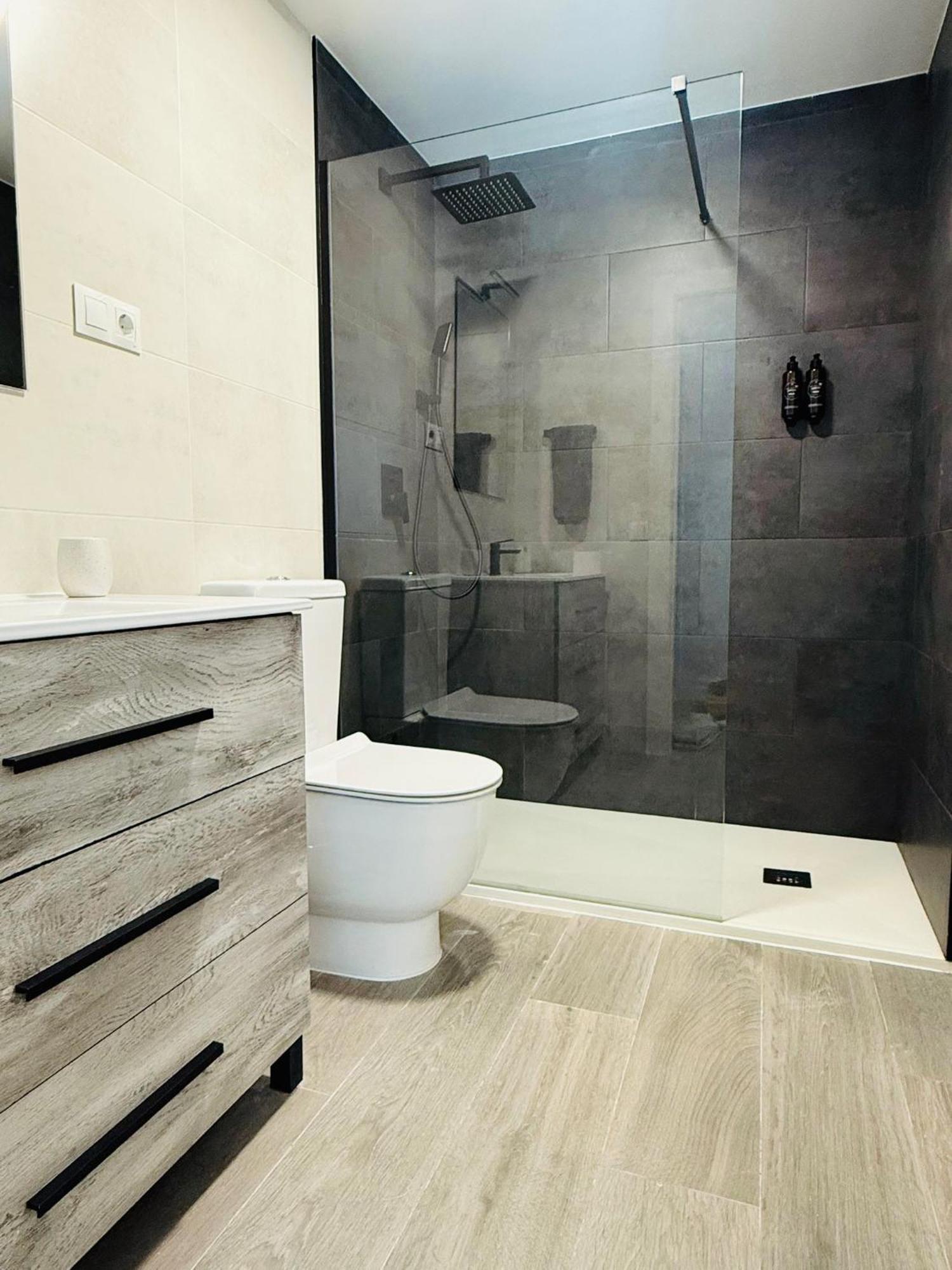 Luxury Carihuela Beach Torremolinos Ngoại thất bức ảnh
