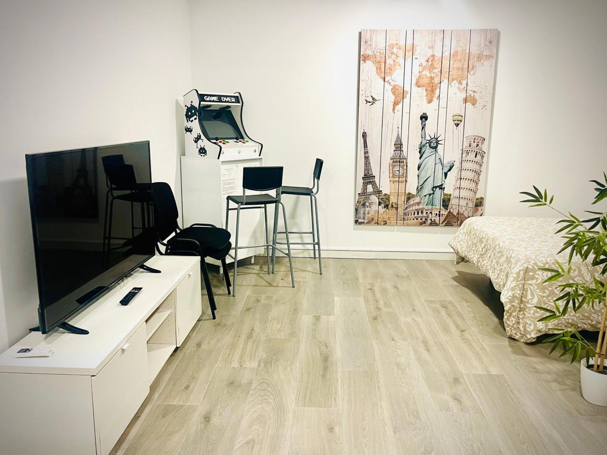 Luxury Carihuela Beach Torremolinos Ngoại thất bức ảnh